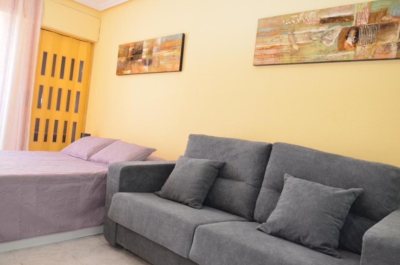 Apartamento Oslo Apartment Torrevieja Bagian luar foto